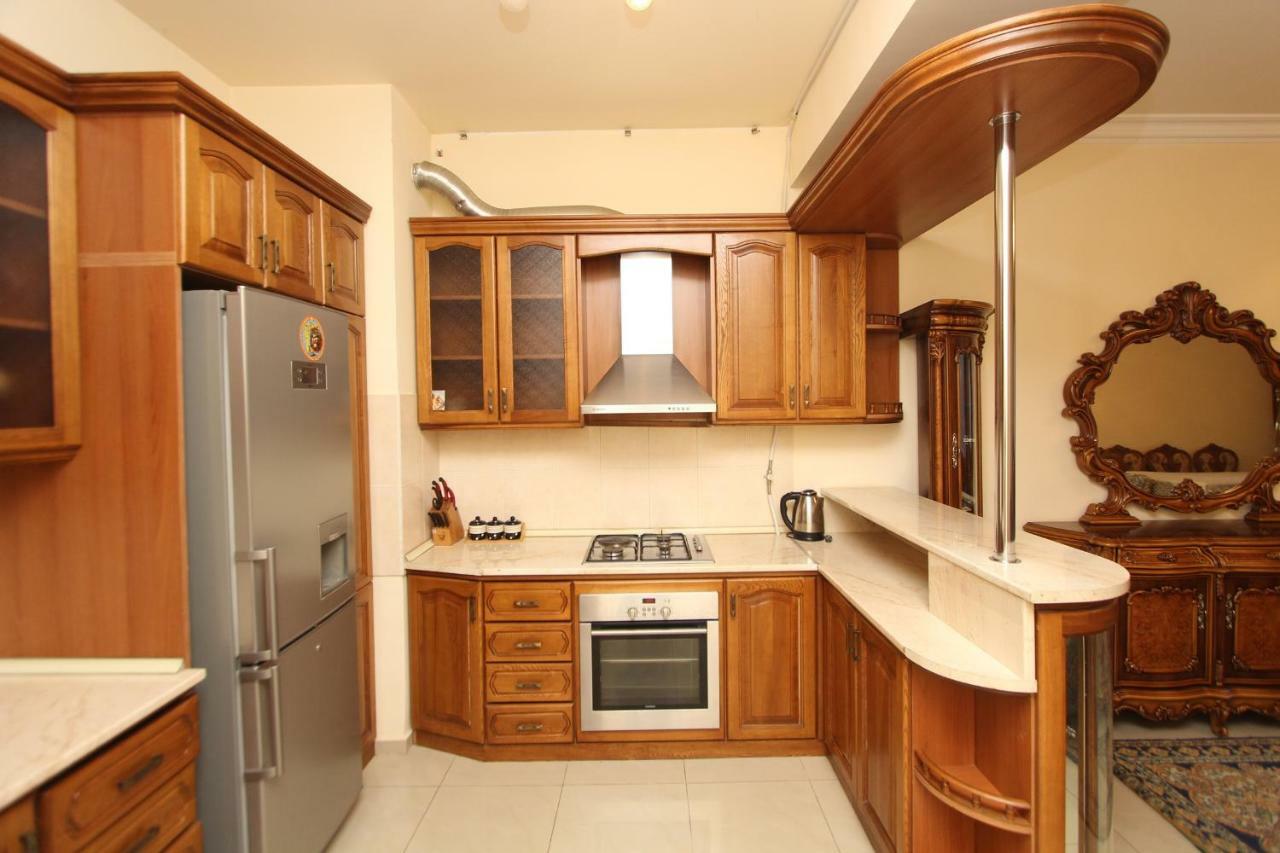 Apartments Emili Yerevan Exterior photo