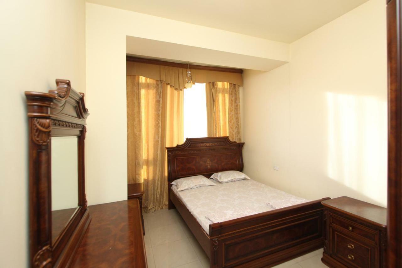 Apartments Emili Yerevan Exterior photo
